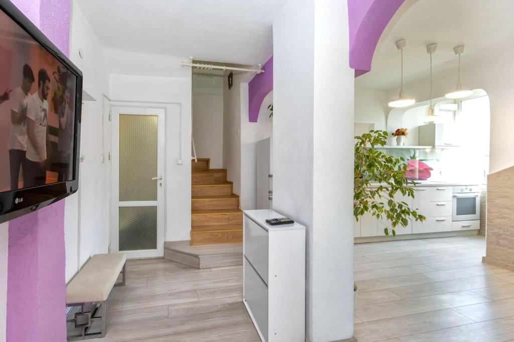 Sunny 2-Bedroom Maisonette Varna & Parking Extérieur photo